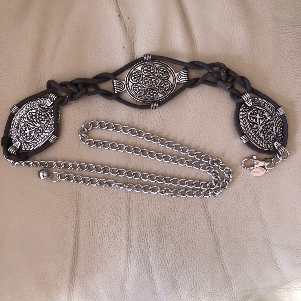 ❤️Chico’s Metallic Belt